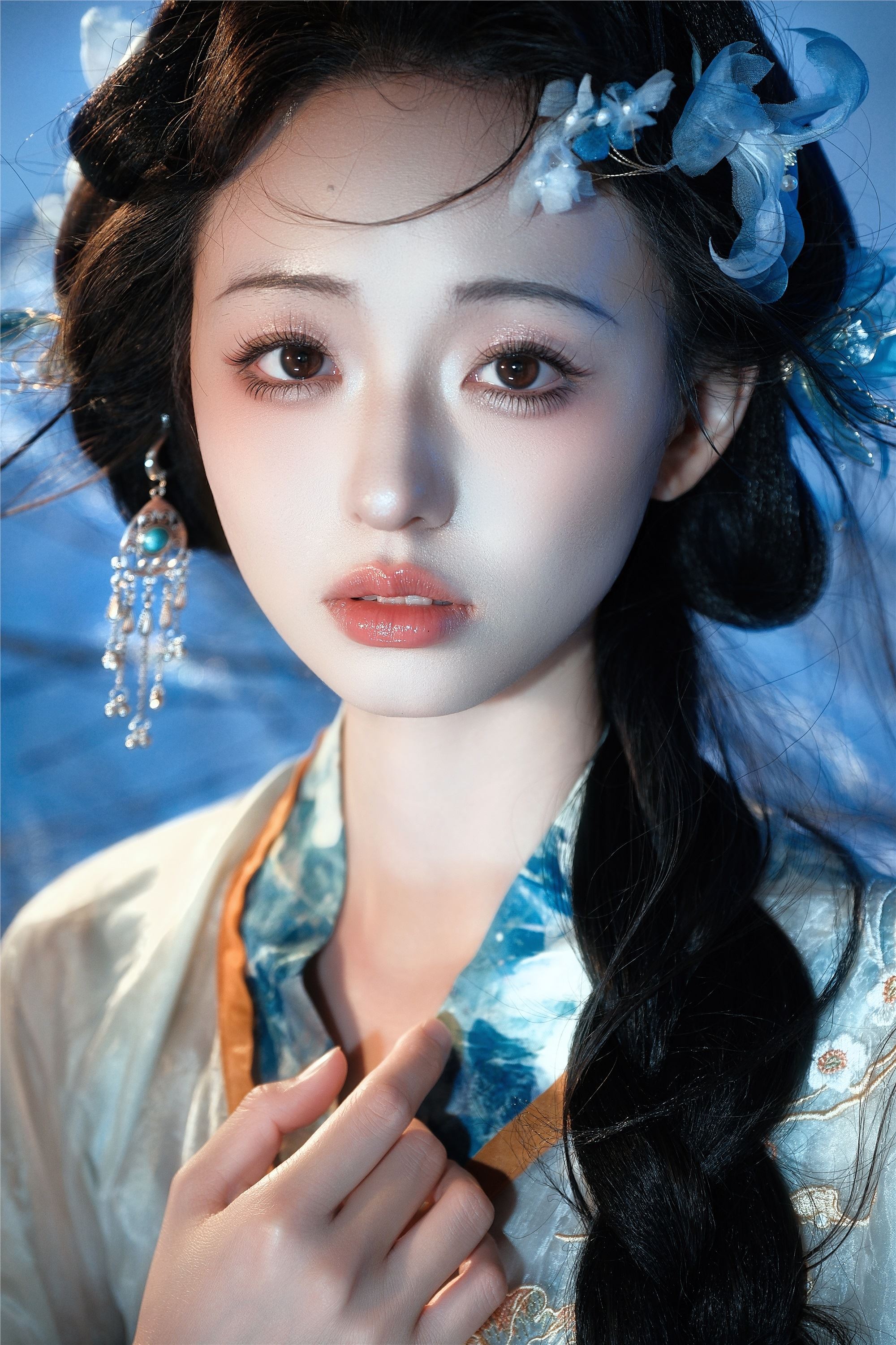 YITUYU艺图语 2025.01.02 蓝龙 小羊爱干饭